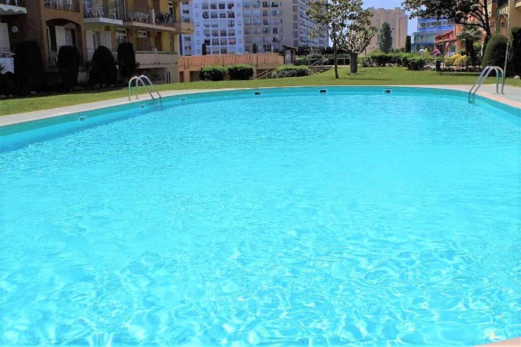 Greserva Kar-Centro, Junto A La Playa, 3 Piscinas, Wifi, Clima, Restaurantes 2024 Эмпуриабрава Экстерьер фото